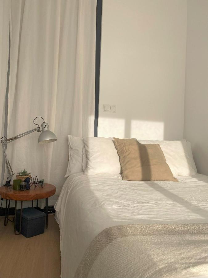 Lisbon, Renovated T2 Apartment Portas De Benfica Amadora Extérieur photo