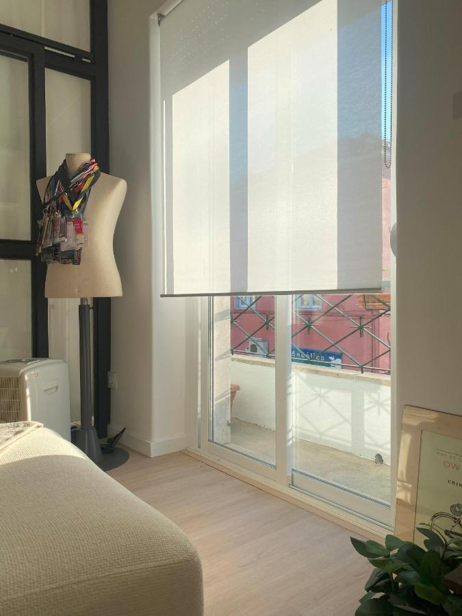 Lisbon, Renovated T2 Apartment Portas De Benfica Amadora Extérieur photo