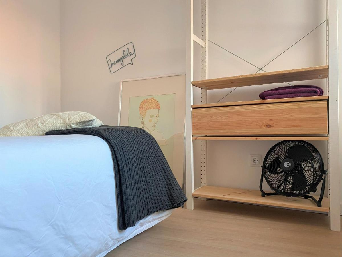 Lisbon, Renovated T2 Apartment Portas De Benfica Amadora Extérieur photo
